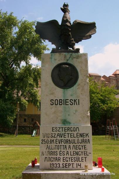 Fejtörő 47: Sobieski emlékmű