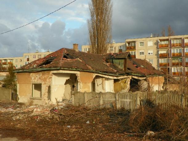 2012-01-16 A vonattal érkező turista első benyomása Esztergomban