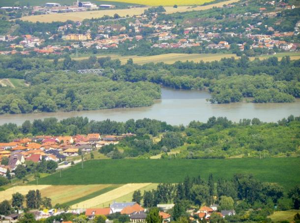 A Duna és a Garam találkozása