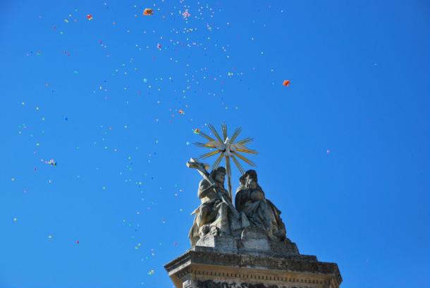 2015-10-01 Lufik Esztergom felett