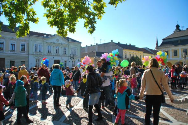 2015-10-02 Lufik Esztergom felett